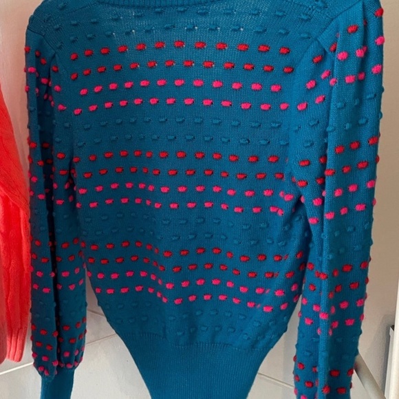 Lilly Pulitzer Sweater Top - Picture 4 of 4